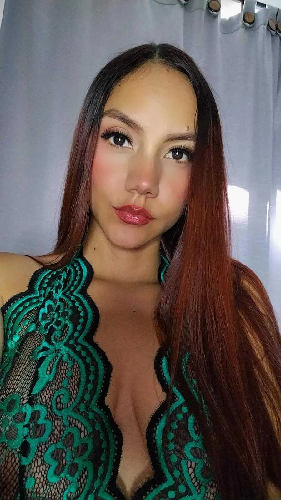 Artista Miia_Reyess Foto 1