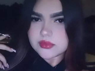 MayaPhoenix profilbild på webbkameramodell