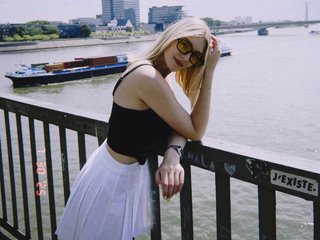 Image de profil du modèle de webcam LovelyLoop