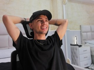 LiiamHudson Profilbild des Cam-Modells