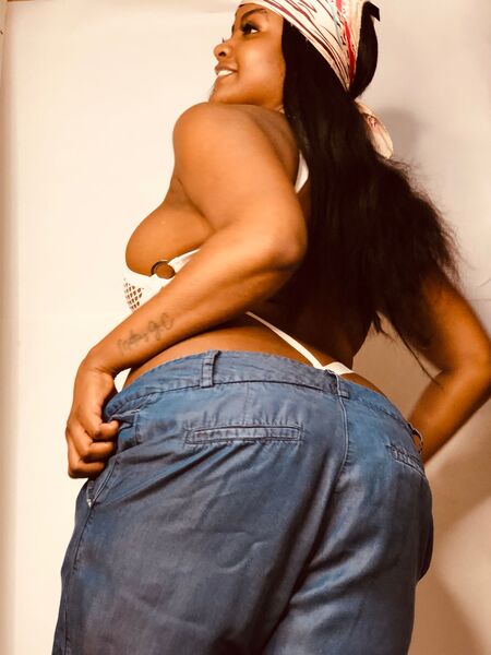 Artiest ValerieBlakeee Foto 5