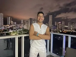 Imagen de perfil de modelo de cámara web de Mike_R