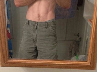 Hardasarock4u77 profilbild på webbkameramodell