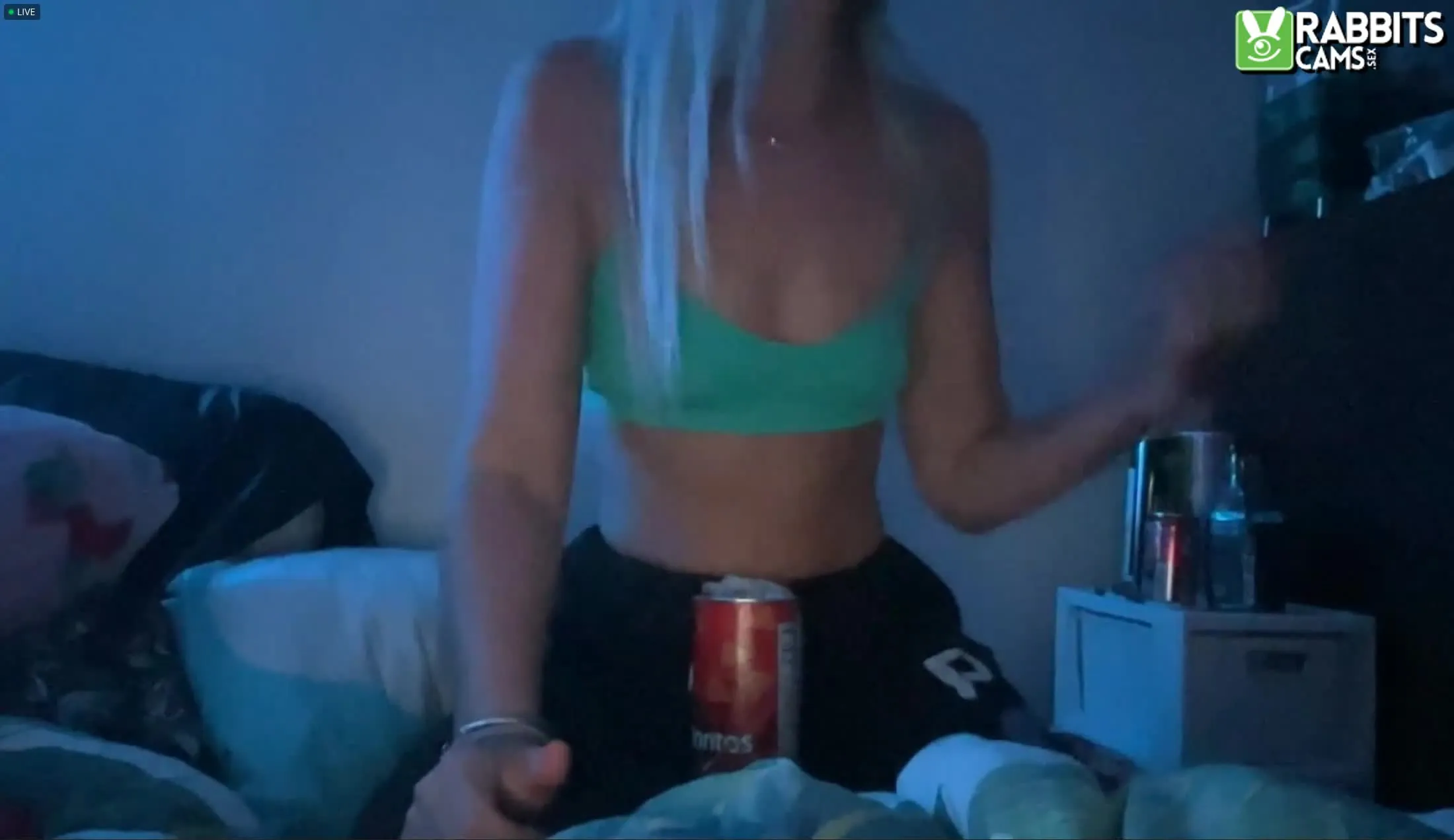 Artista YaraLove Video 1