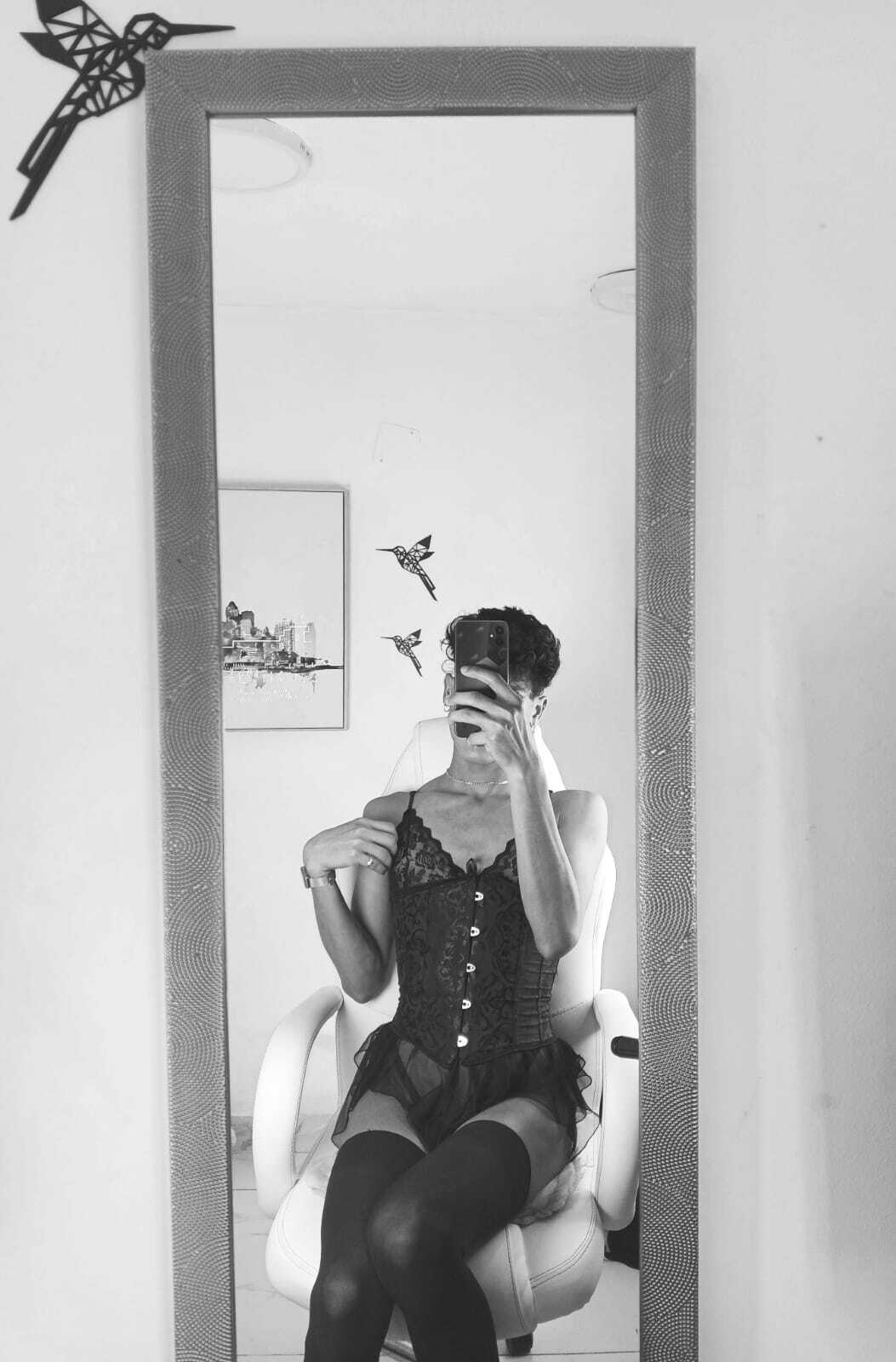 Performer Jonas_Hill Photo 3