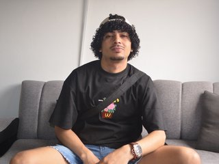 Image de profil du modèle de webcam oscar264