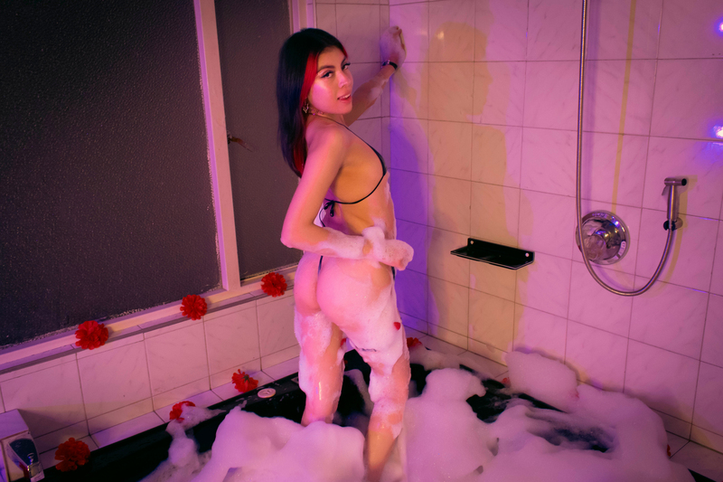 Performer SamantaDevous Photo 8