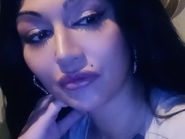 Image de profil du modèle de webcam Bustybetty697