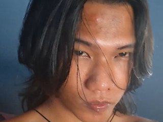 DivinVerse profielfoto van cam model