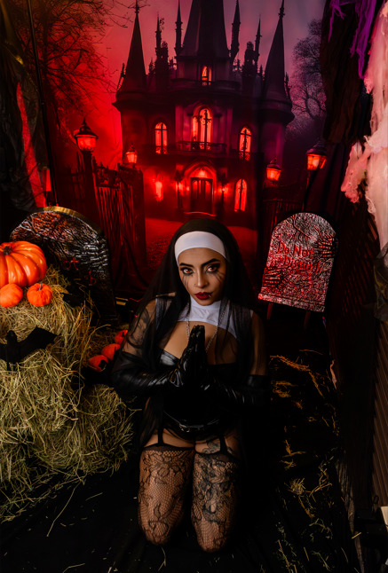 Artist MiiaaMonroe Foto 1