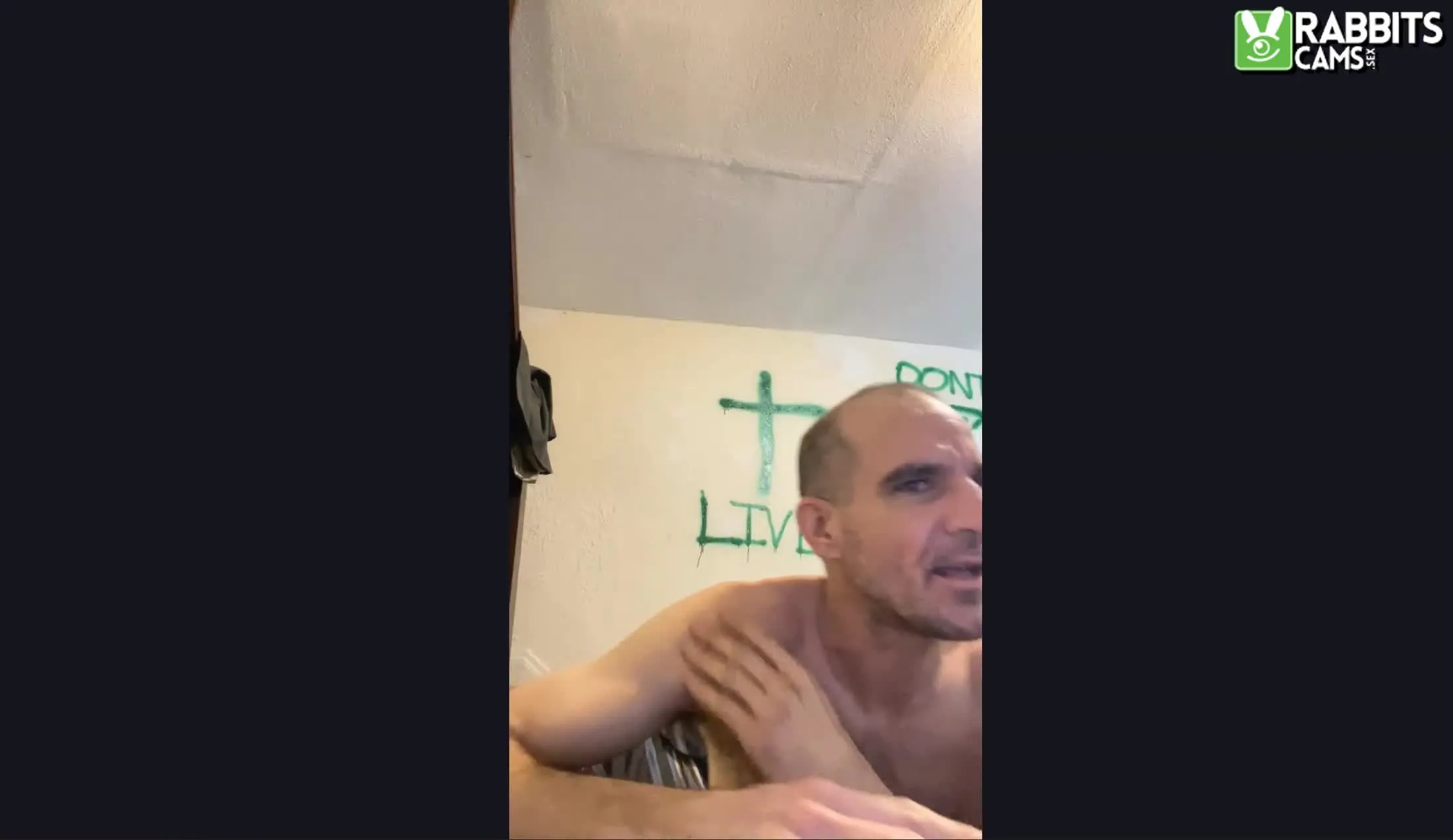 Utøver FDCKWNW Video 1