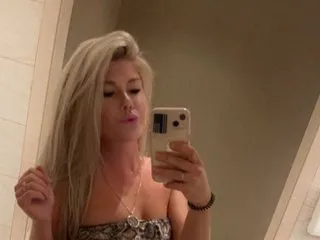 Image de profil du modèle de webcam Jennaisnaughty