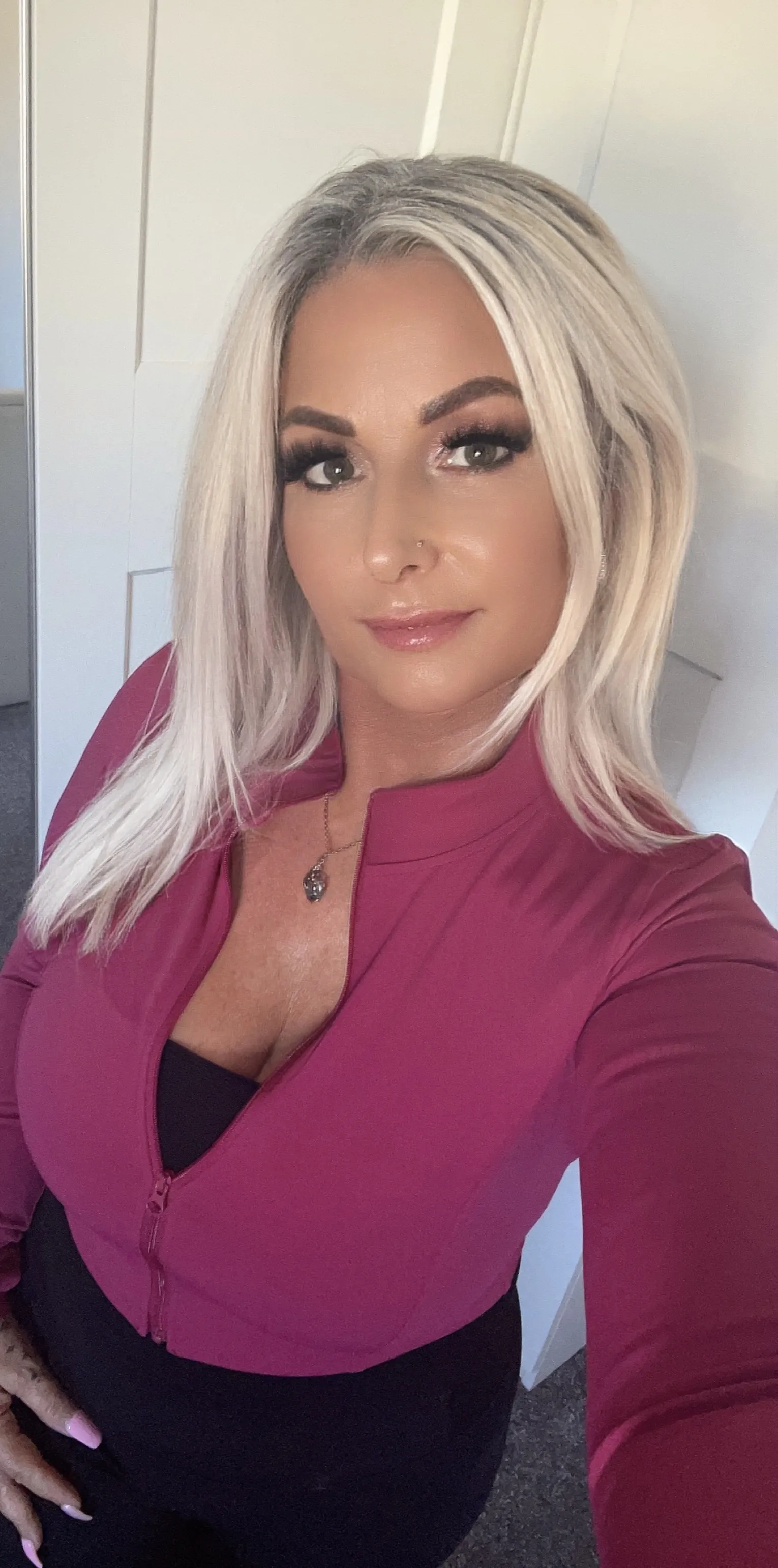 Artiest xNaughty_Nyomi Foto 5
