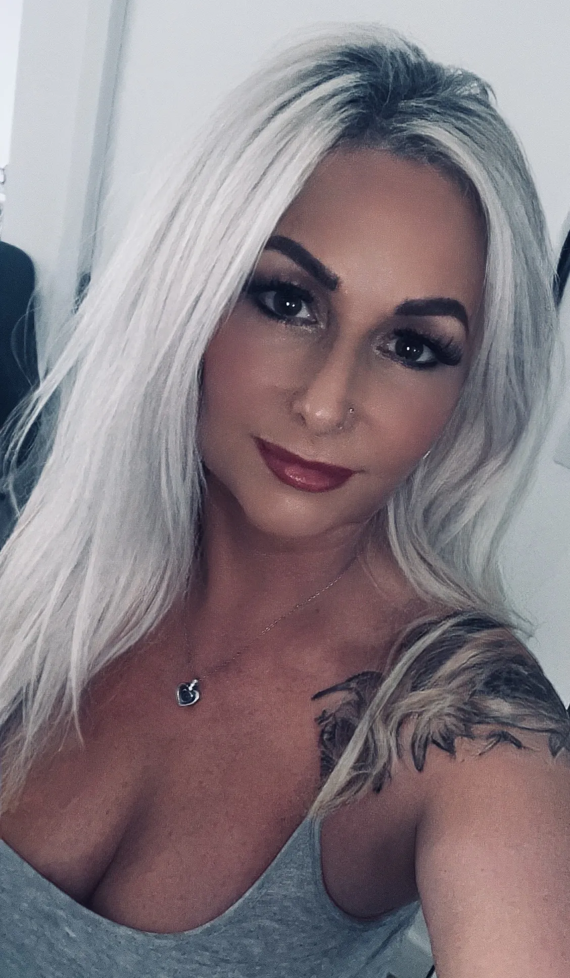 Artiest xNaughty_Nyomi Foto 1