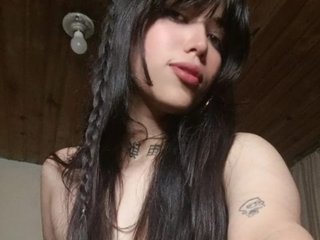 sophieshiine profilbild på webbkameramodell