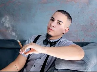 Hotwildleo cam model profile picture