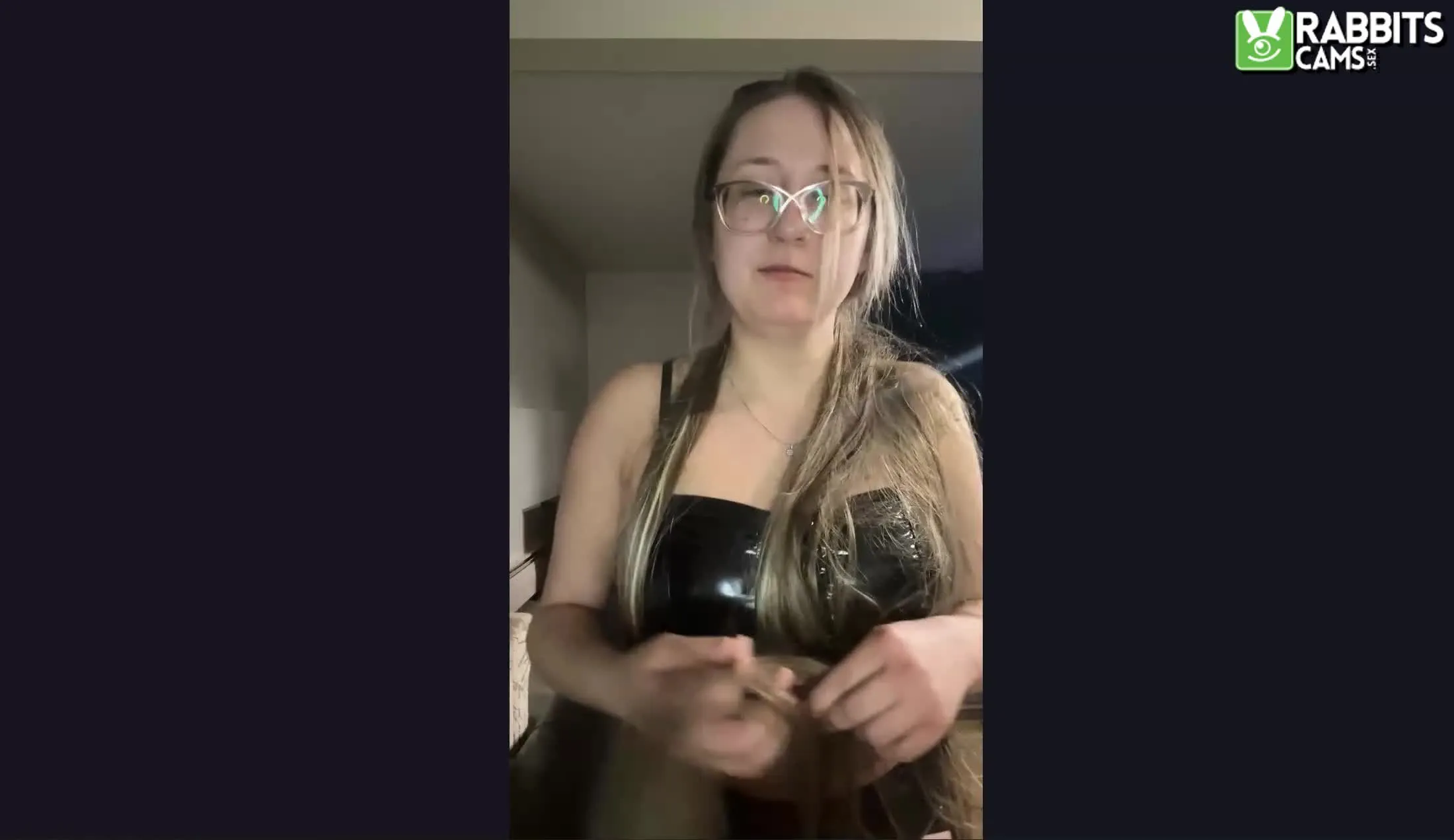Interprete MyaRhoades Video 1