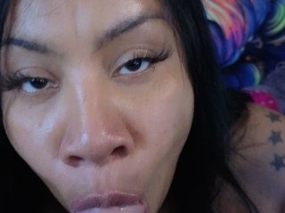 Image de profil du modèle de webcam RoxieReign