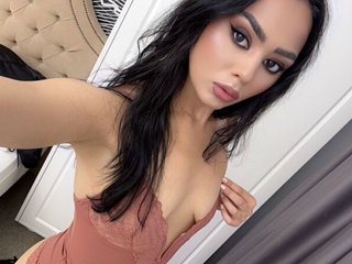 Image de profil du modèle de webcam MARCELYNE