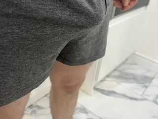 Naughtyhusband84 profielfoto van cam model