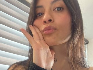 niaawhite immagine del profilo del modello di cam