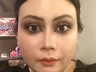Image de profil du modèle de webcam KellySato