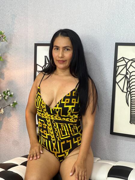 Utøver Scarleth_Hot Bilde 4