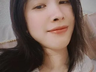 Imagen de perfil de modelo de cámara web de Xiaolingz