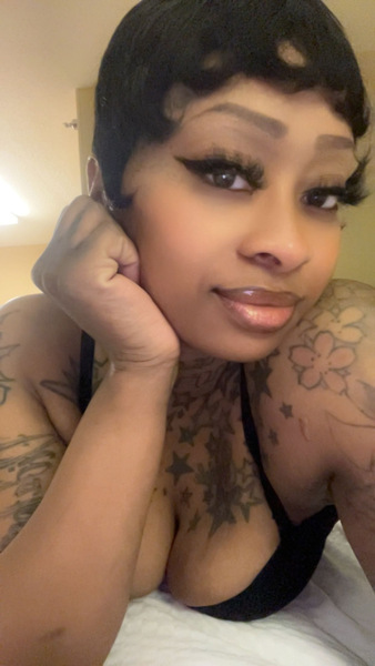 Performer Kweenkong Photo 3