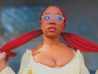 Imagen de perfil de modelo de cámara web de TerraReign