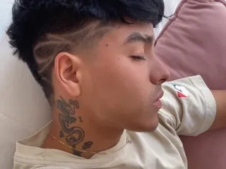 King_azahell cam model profile picture