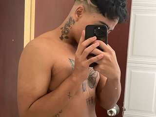 Foto de perfil de modelo de webcam de King_azahell 