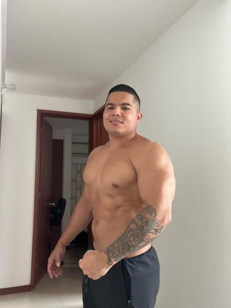 Performer chrisbaker Photo 12