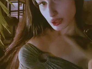 Image de profil du modèle de webcam Miilufoxxx