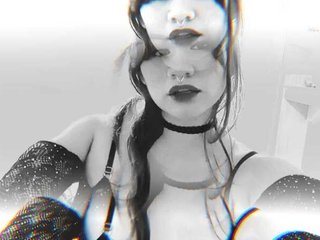 Image de profil du modèle de webcam Mari_k
