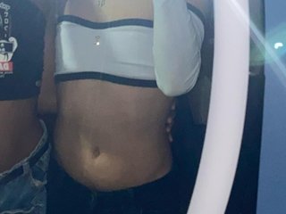 Imagen de perfil de modelo de cámara web de Dolldollars