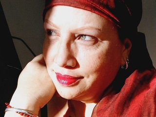 RebeccaSinss immagine del profilo del modello di cam