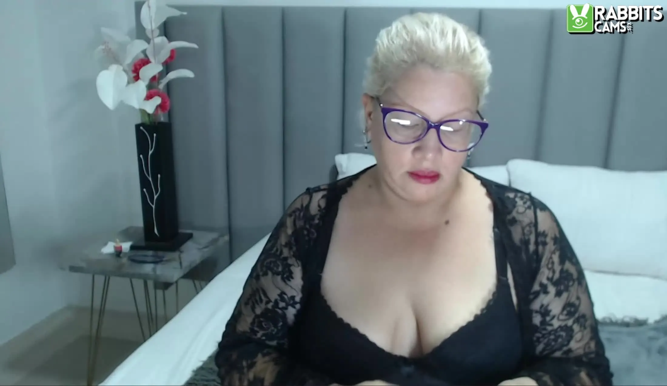 Artista RebeccaSinss Video 1