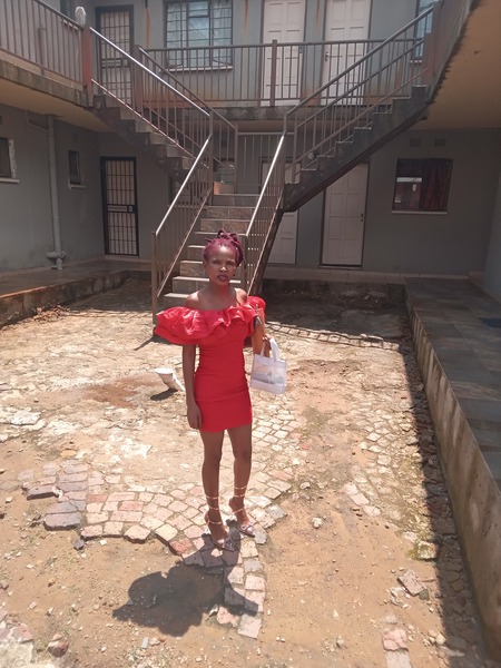 Artist ntombie82 Foto 2