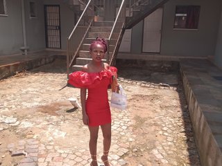 ntombie82 profilbild på webbkameramodell