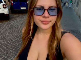 Imagen de perfil de modelo de cámara web de NikaShadow