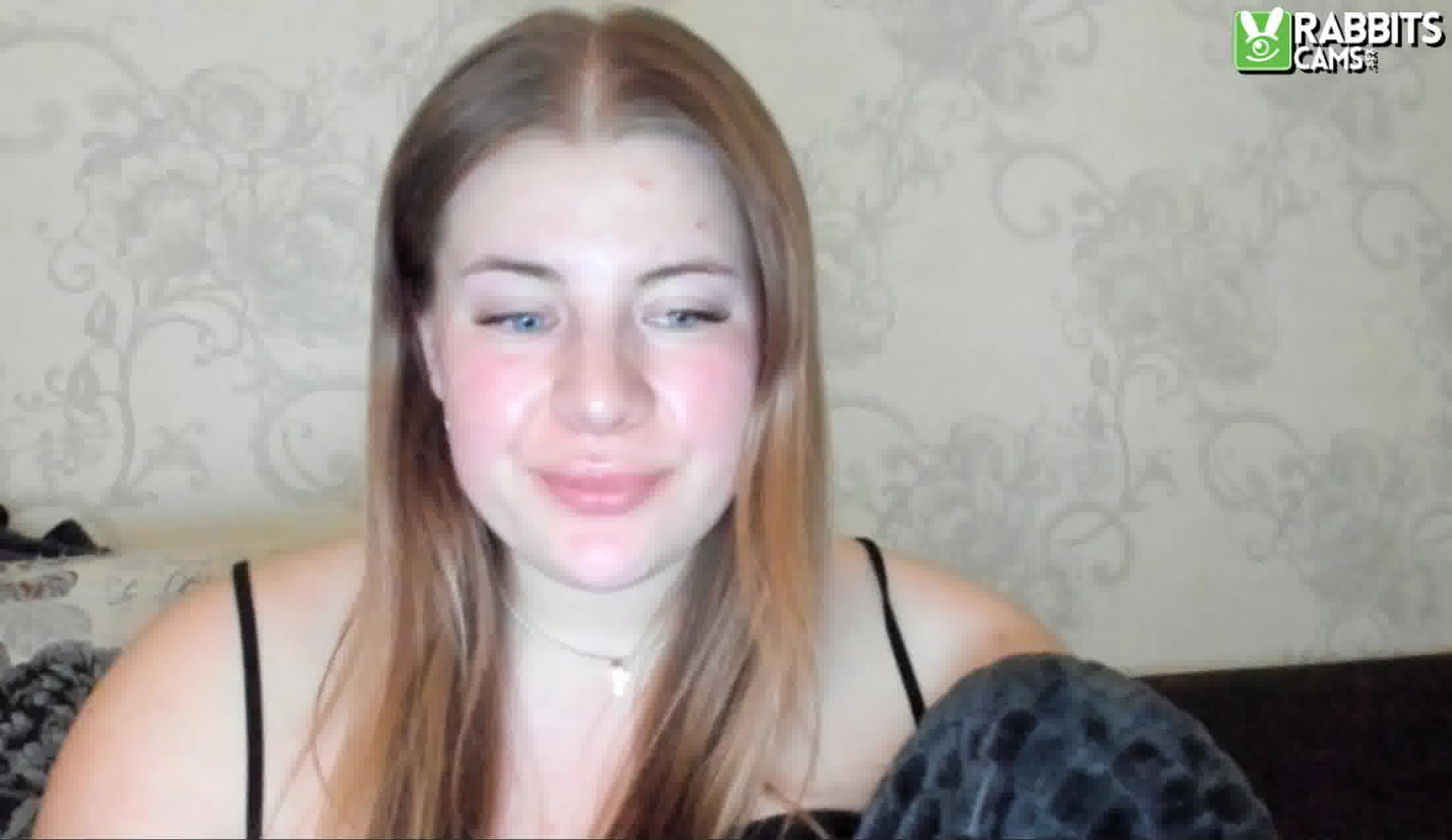 Interprete NikaShadow Video 1