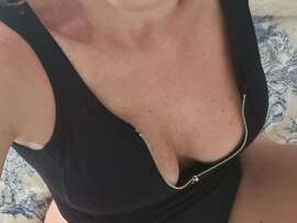 Image de profil du modèle de webcam Malu_2025
