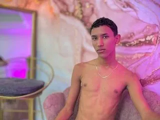 Image de profil du modèle de webcam brownSliim