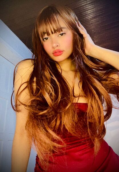 Performer Hopeemarshall Photo 10