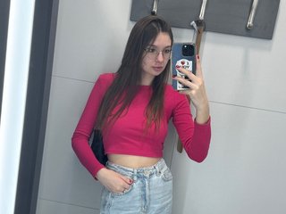 Image de profil du modèle de webcam LonaSweet
