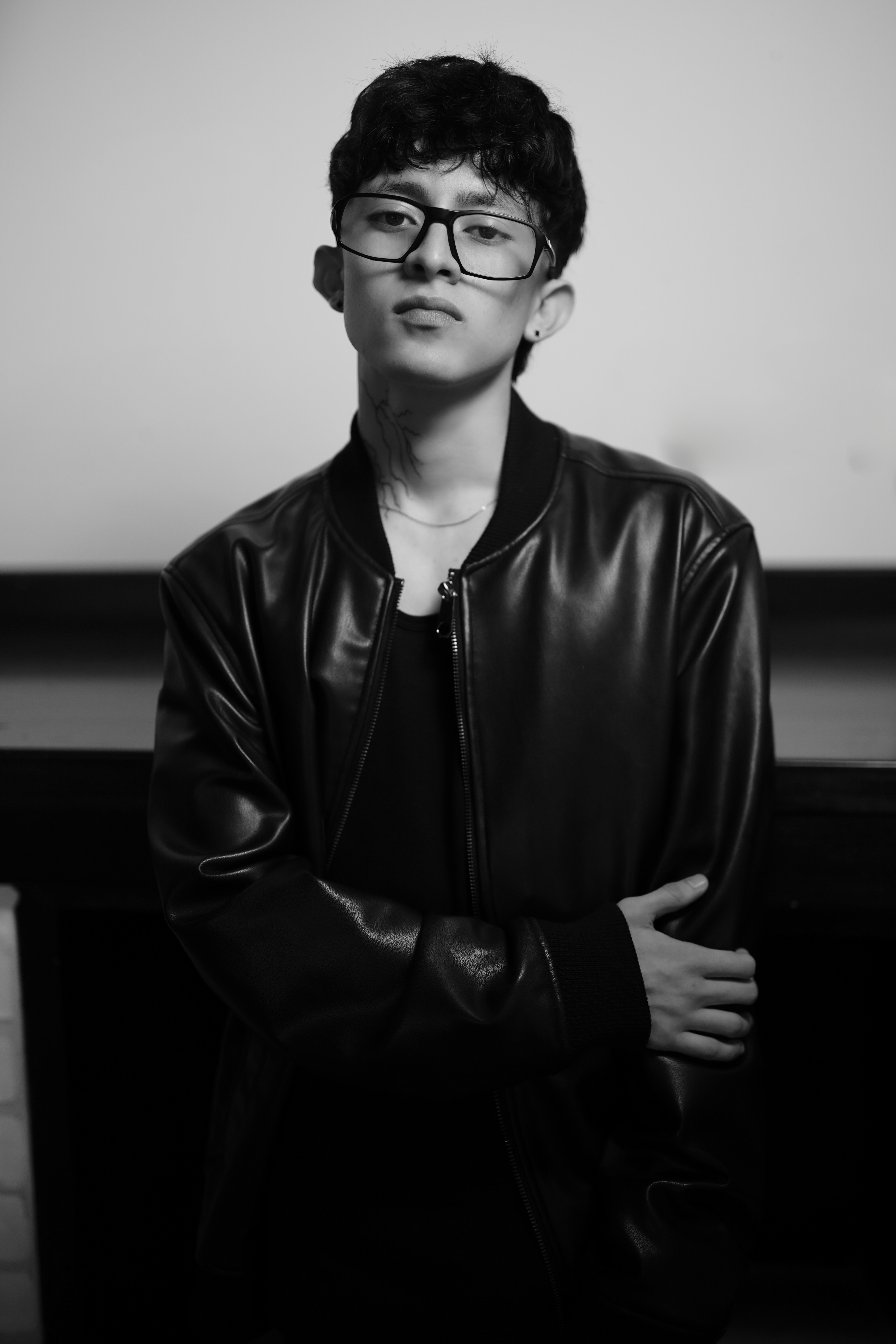 Performer TroyRouge Photo 5