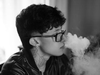 TroyRouge profielfoto van cam model 