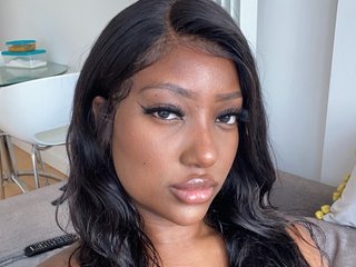 Foto de perfil de modelo de webcam de NyaraBuenoBabestation