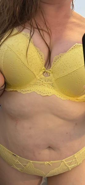 Artist Busty_X_Bella Foto 4